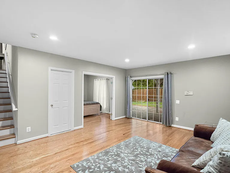 21762 Cypress Valley Ter — Photo 33