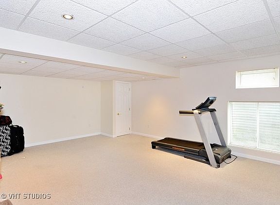 5th image of 18033 Mager Dr