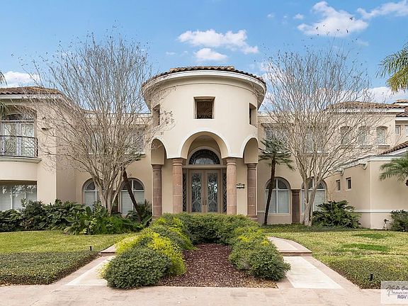 2nd image of 3409 Spyglass Hill Dr