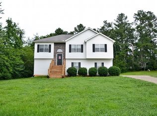 100 Fairfield Rd, Villa Rica, GA 30180