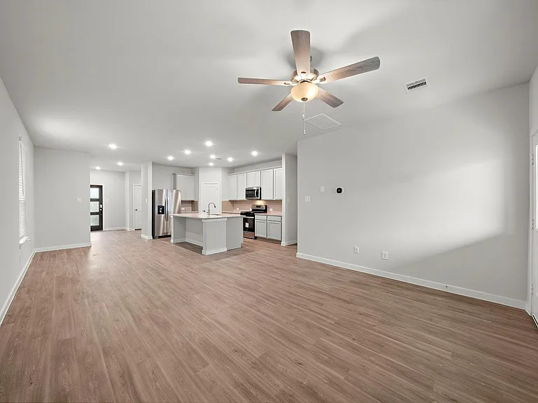 21134 Armstrong County Dr — Photo 9