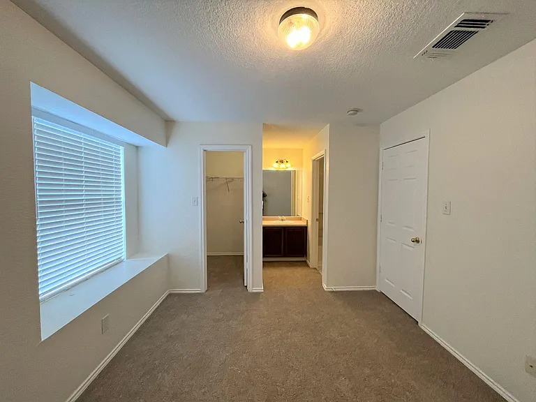 9602 San Fidel Rio — Photo 13