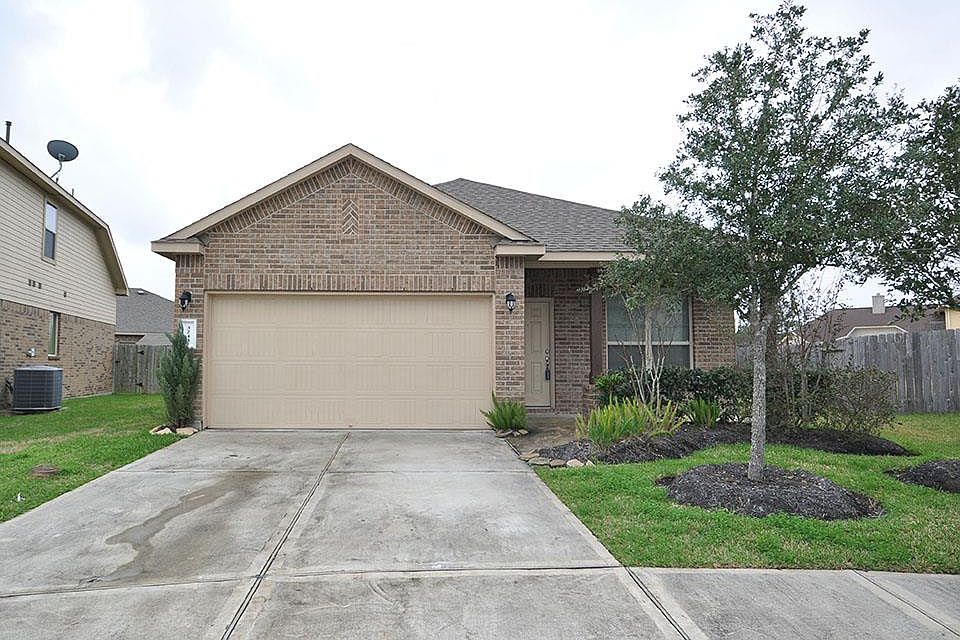 1st image of 3243 Lost Colony Ct