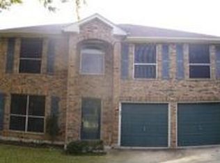 2211 Grove Dr, Round Rock, TX 78681