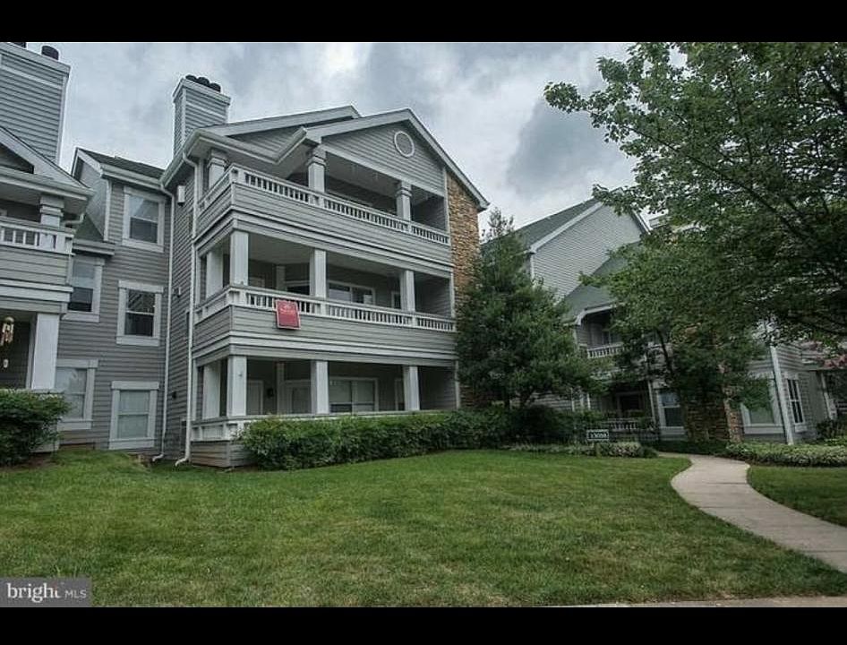 1st image of 13058 Autumn Woods Way