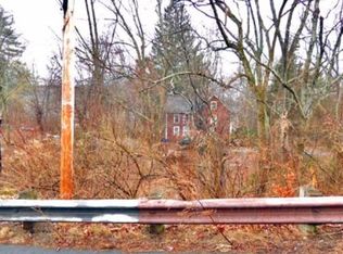 68 Gray St, Billerica, MA 01821