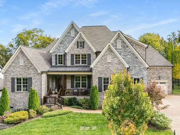 1013 Firestone Dr, Franklin, TN 37067