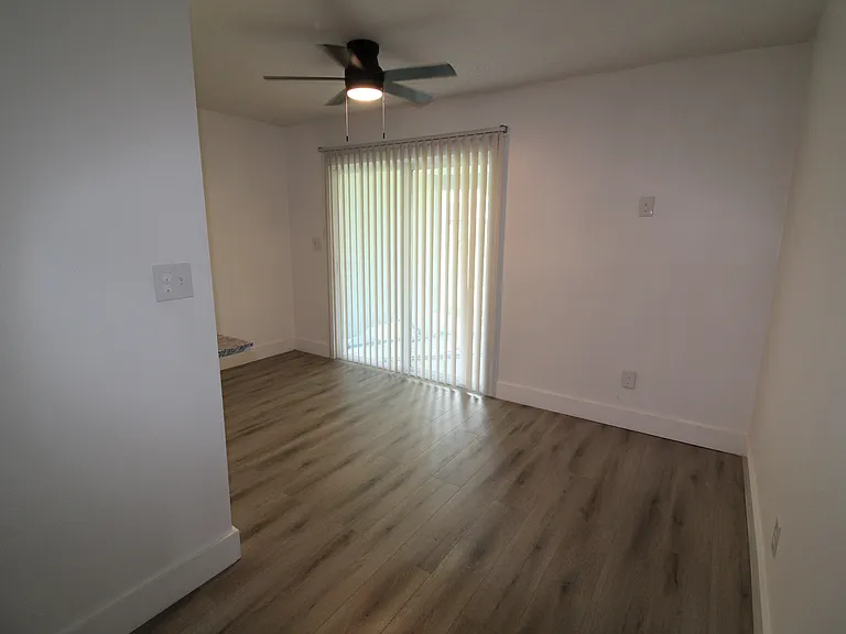 145 4th Ave #C4 — Photo 9