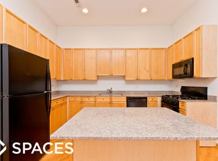 2531 N Southport Ave APT 2S, Chicago, IL 60614