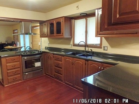 4th image of 1440 County Road 6 W