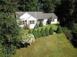 14 Acorn Valley Way, Charlestown, RI 02813