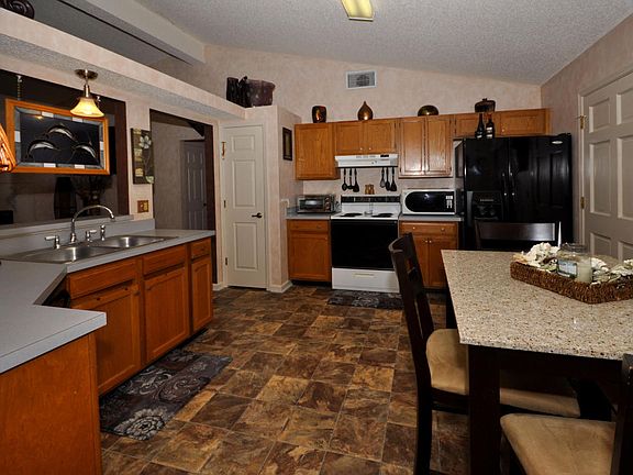 5th image of 8027 Swamp Flower Dr E