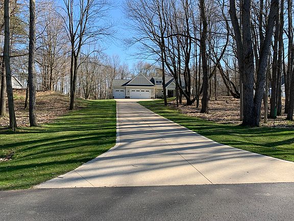 4th image of 4254 Lamont Woods Dr