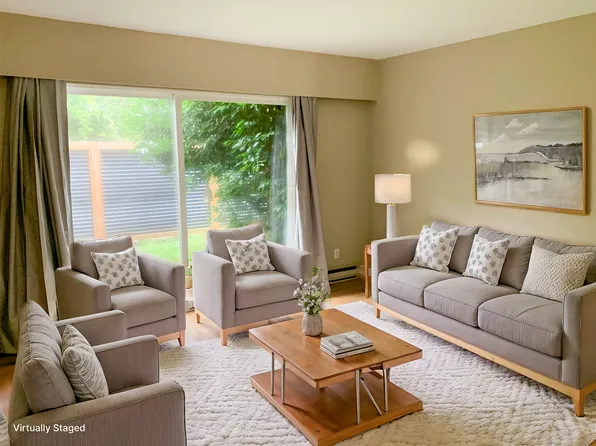 1060 Willemar Ave, Courtenay, BC V9N 3L9