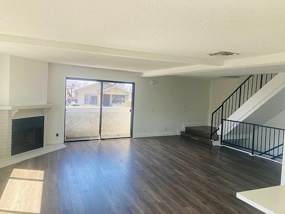 2nd image of 829 N Bunker Hill Ave APT 1