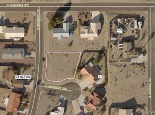 810 Sunburst Cir, Bullhead City, AZ 86429