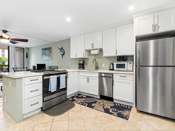 75-5865 Walua Rd APT C320, Kailua Kona, HI 96740