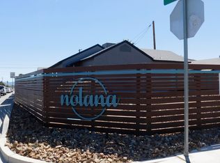 903 E Bridger Ave, Las Vegas, NV 89101