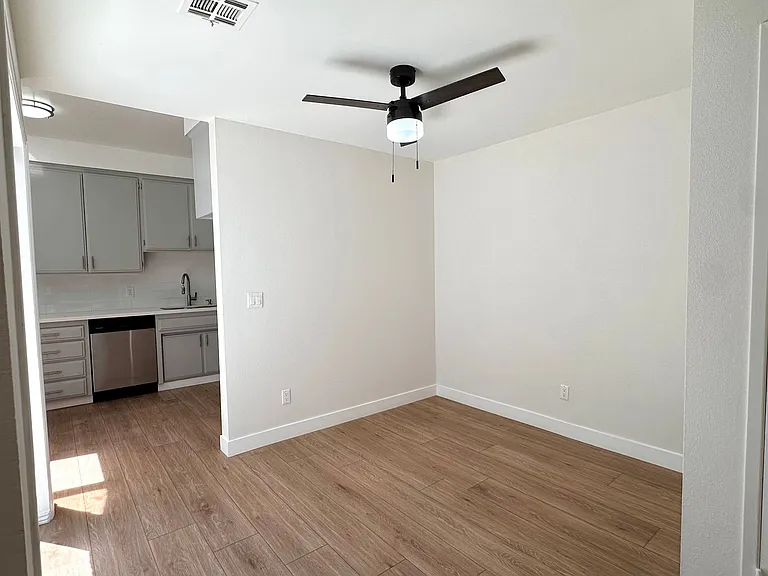 9939 Topanga Canyon Blvd — Photo 50