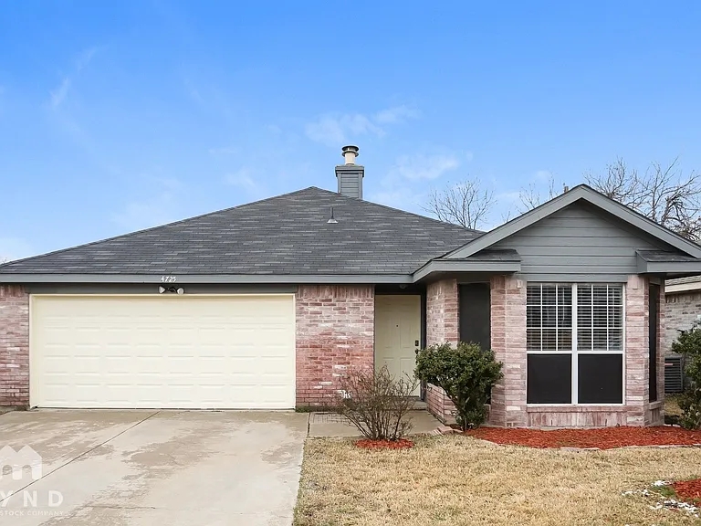 4725 Orchard Ridge Dr — Photo 1