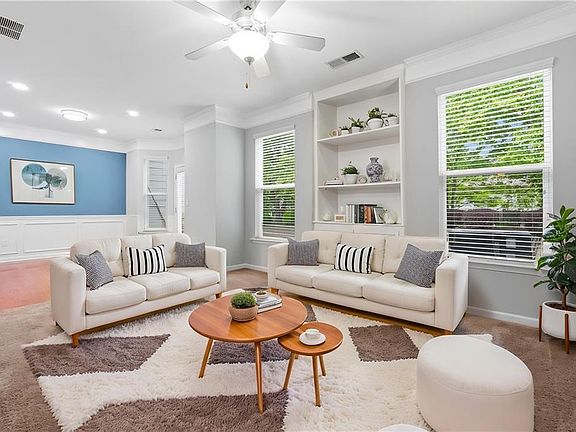 2nd image of 209 Parc View Ln