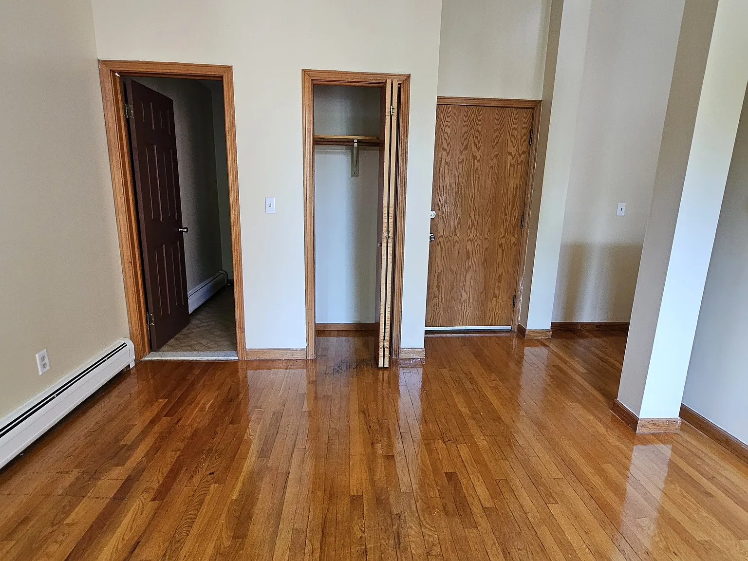 1 bed, 1.5 bath, $1,825 — Photo 2