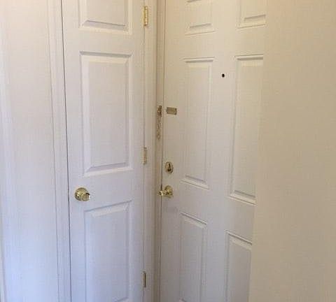 3rd image of 208 White Horse Pike APT 1A