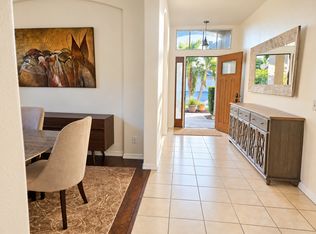5512 New Covington Dr, Sarasota, FL 34233