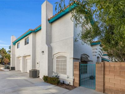 2725 Stars End St, Las Vegas, NV, 89108