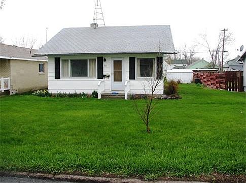 1st image of 521 11th Ave N