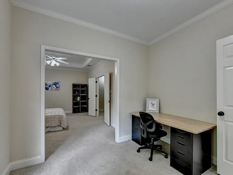 2051 Crown Vetch Ln — Photo 36