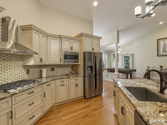 5th image of 16 Crystal Brook Road