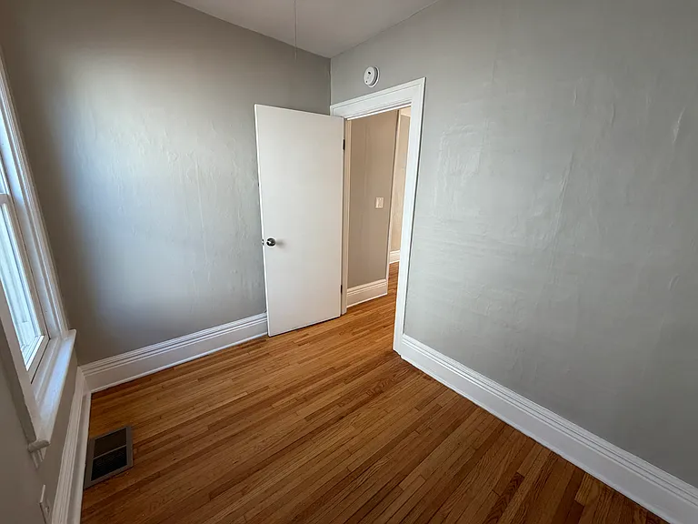 71 Sawyer Ave — Photo 12