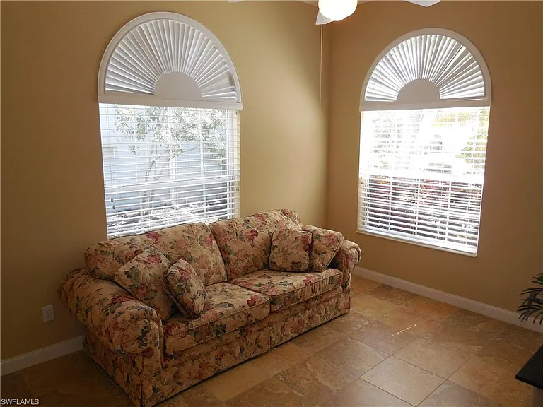 8539 Alessandria Ct — Photo 8