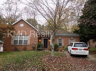 2210 Brook Crossing Ct, Charlotte, NC 28212