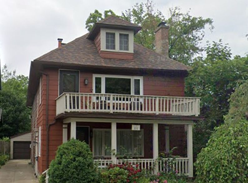 1st image of 228 Woodward Ave