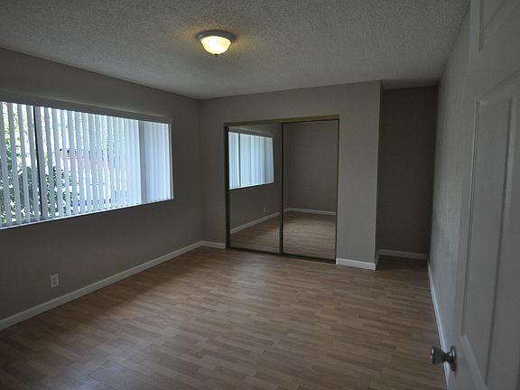 4th image of 1739 Gershwin Cir