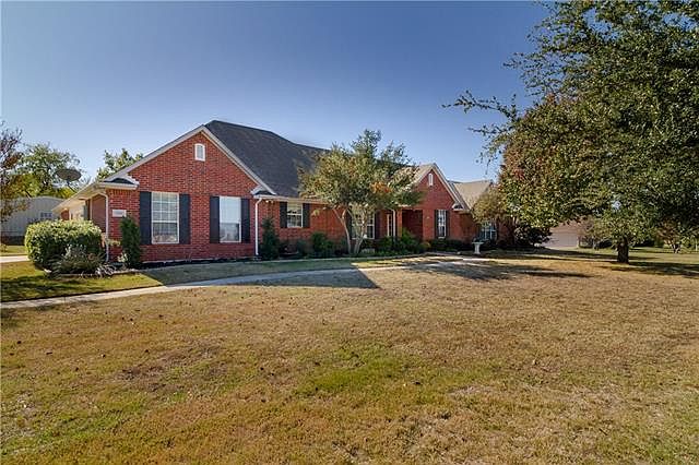 1st image of 1261 Chandler Cir