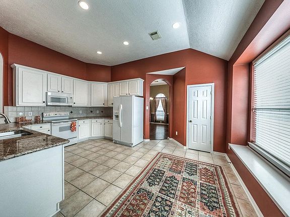 3rd image of 20647 Emerald Spruce Ct