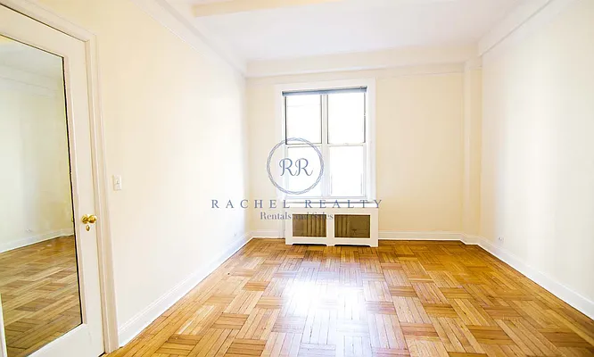 Rented by Rachel Realty | media 26