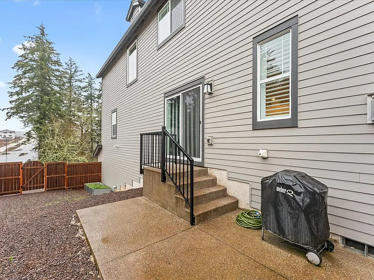 16735 SW Darling Ln — Photo 40