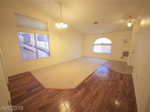 4th image of 1877 Fort Laramie Ln