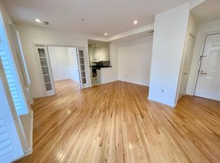 1619 R St NW APT 104, Washington, DC 20009