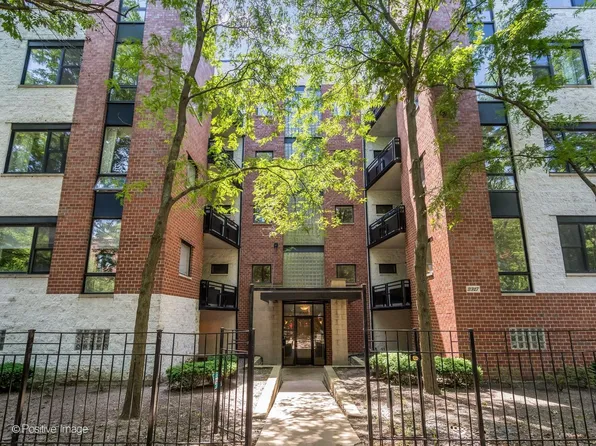2317 W Wolfram St APT 411, Chicago, IL 60618
