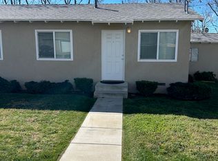 967 E 8th St, Beaumont, CA 92223