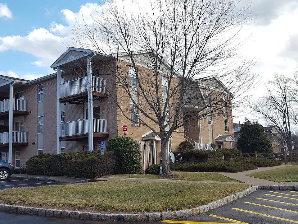 2 bedroom 2 bath townhouse