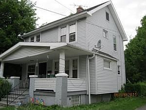 1st image of 16715 Grovewood Ave