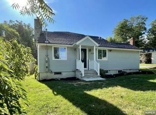 2129 Lakeside Dr W, Highland Lakes, NJ 07422