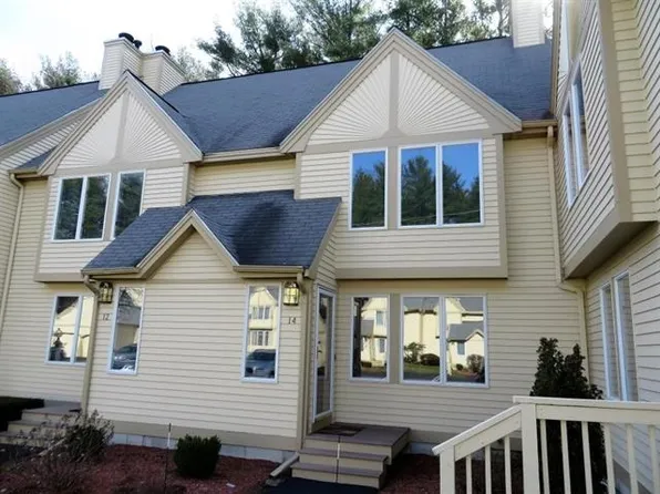 14 Salisbury Rd, Nashua, NH 03064