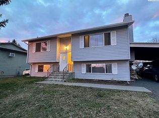 815 E Southview Ave, Colfax, WA 99111